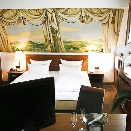 酒店 & Restaurant Veste Wachsenburg Amt Wachsenburg