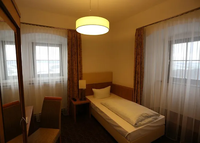 Hotel & Restaurant Veste Wachsenburg